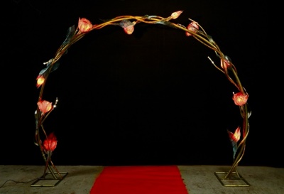 Entrance  in Gold with Roses 220V