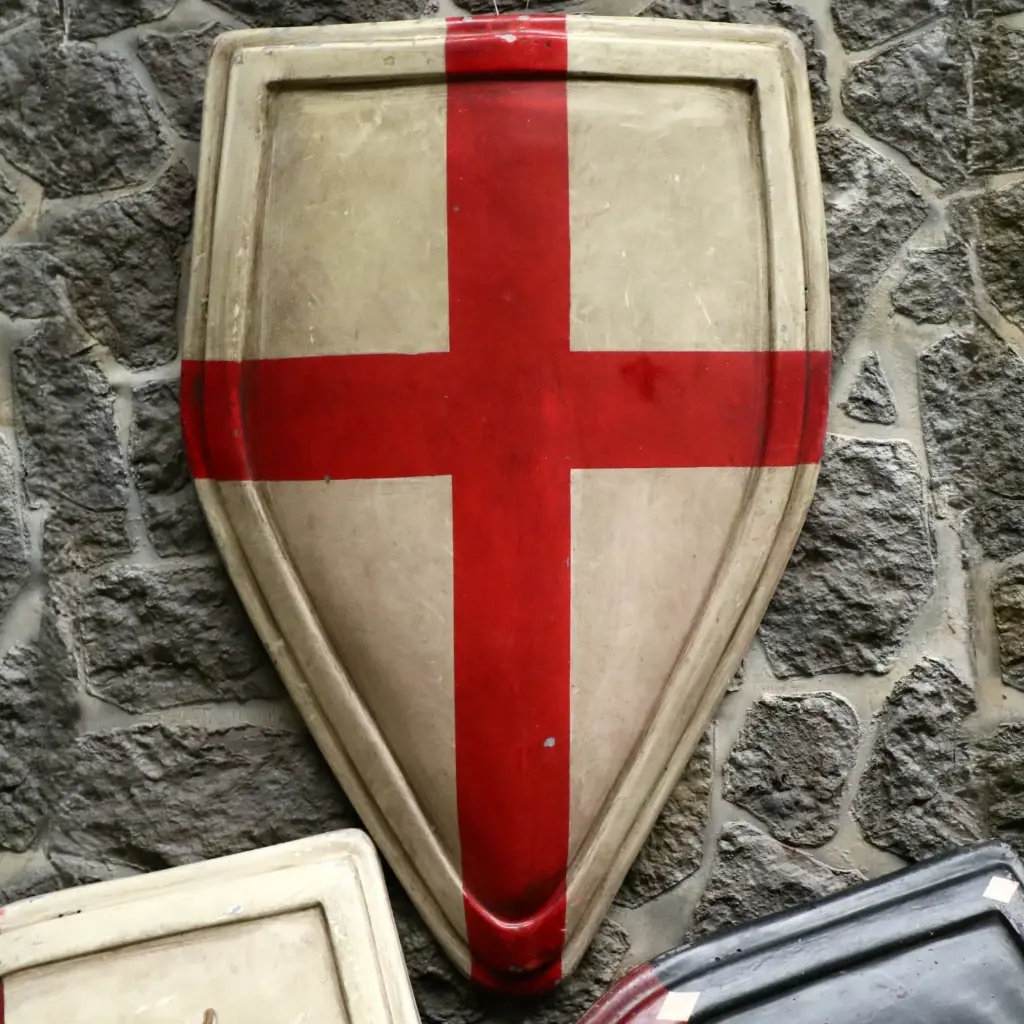 shield England or Cruisaders .webp