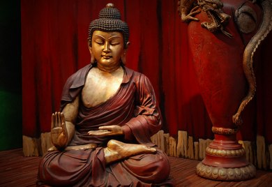 Buddha, Gold with Red, L