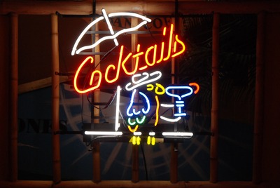 Neon " Cocktails " parrot wth. umbrella L 220v