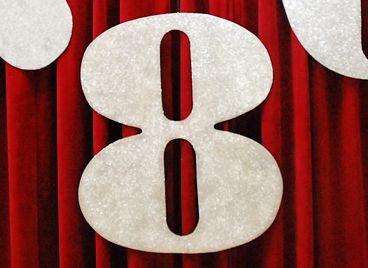Cipher   "8"    in  Glitter