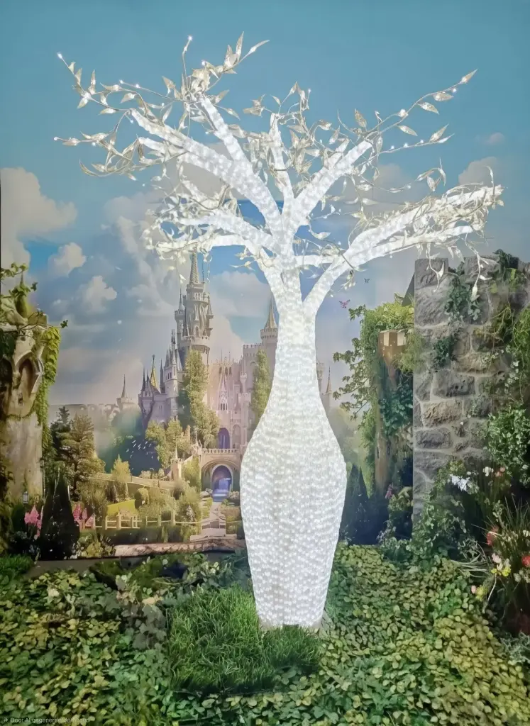Fantasy / Ice  Tree   220v