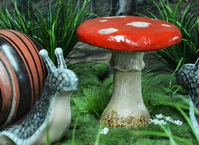 Mushroom, Red with dots, Small