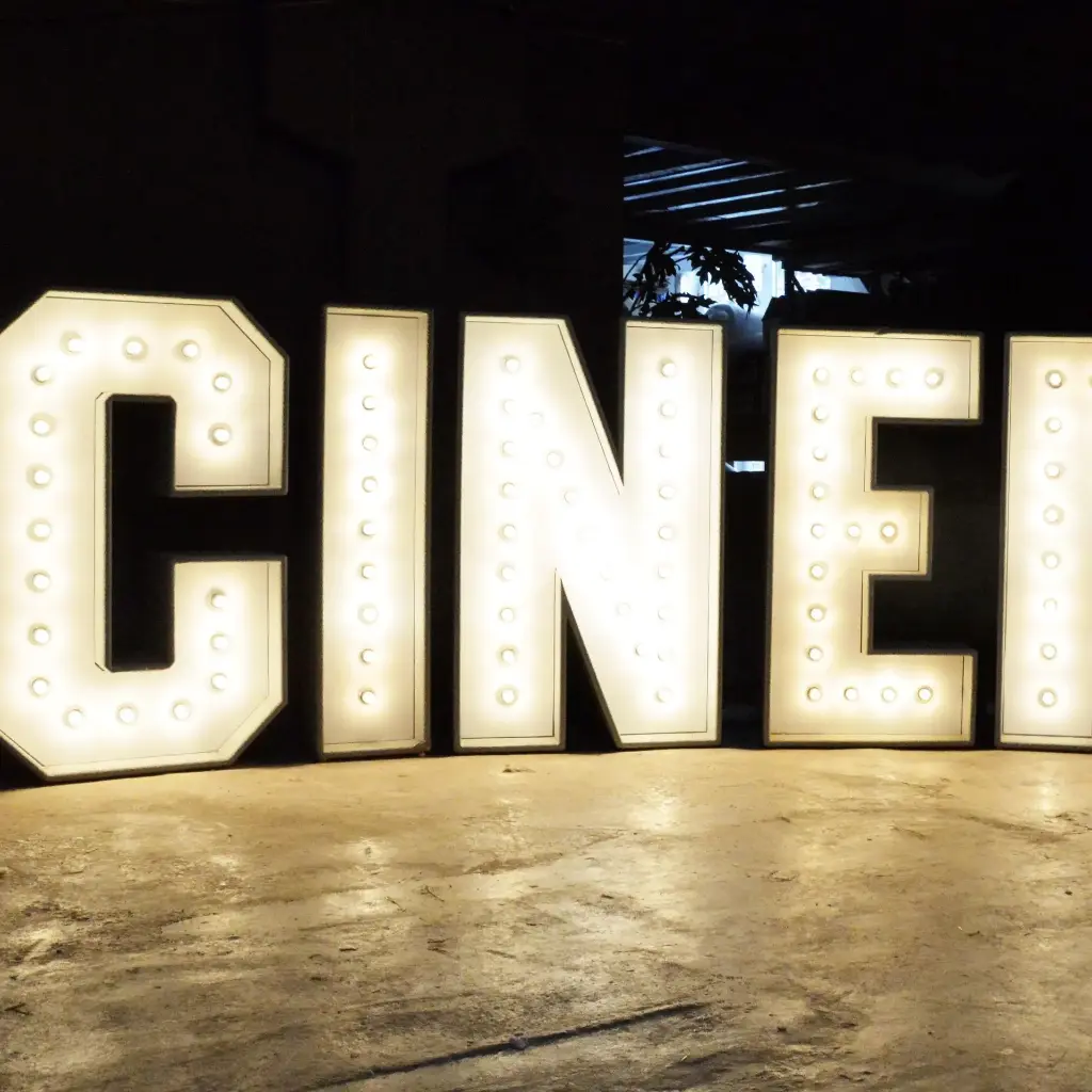 Show Letter "C" ,  220v