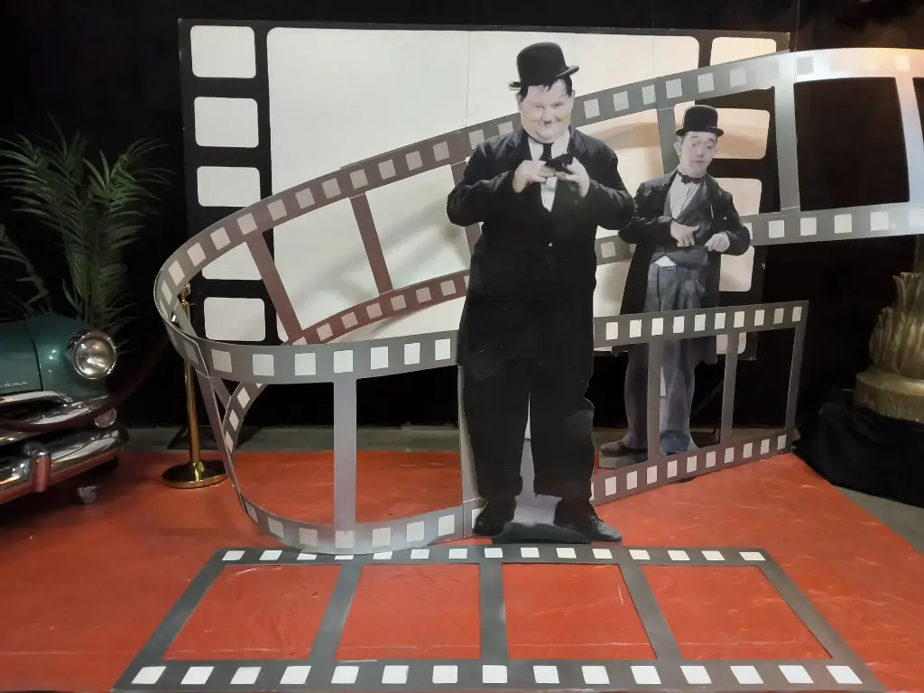 Filmstrip  "Celluloid"  Silver  XL