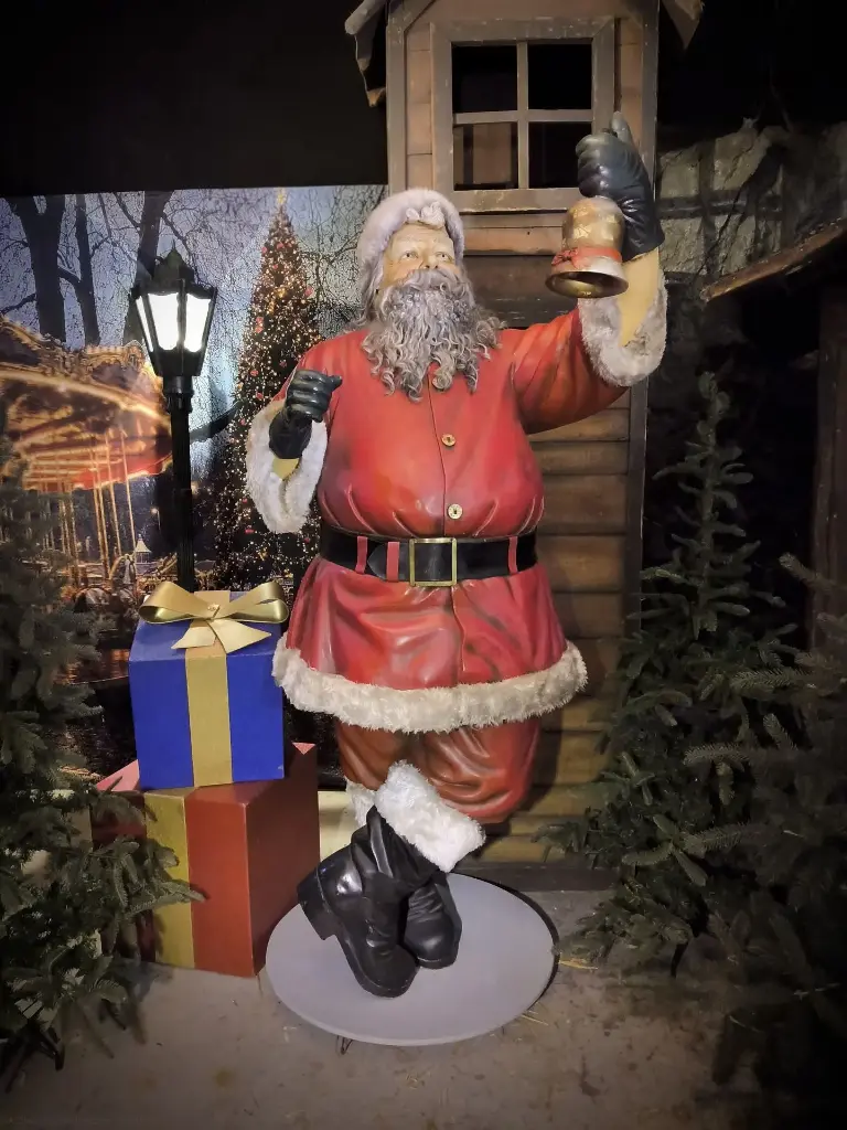 Santa Claus  Statue   2m60