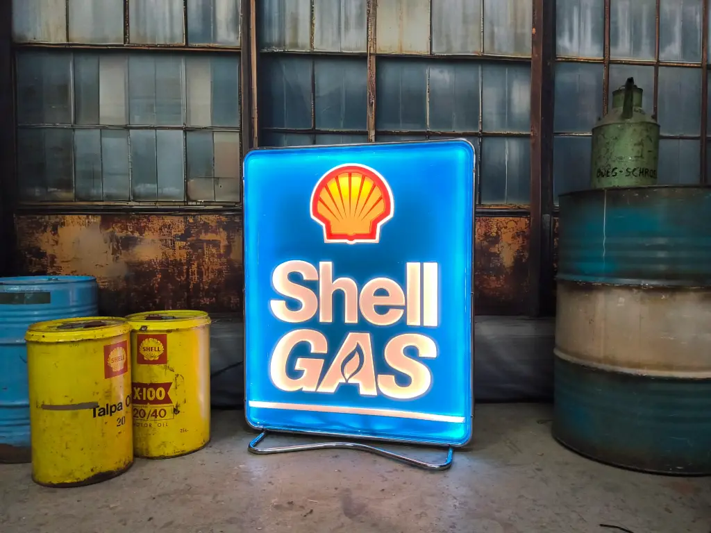 Advertising panel  Shell  Illuminated sign