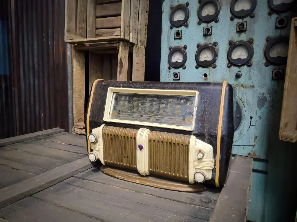 Radio Art Deco