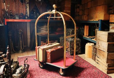 Hotel Trolley  Golden