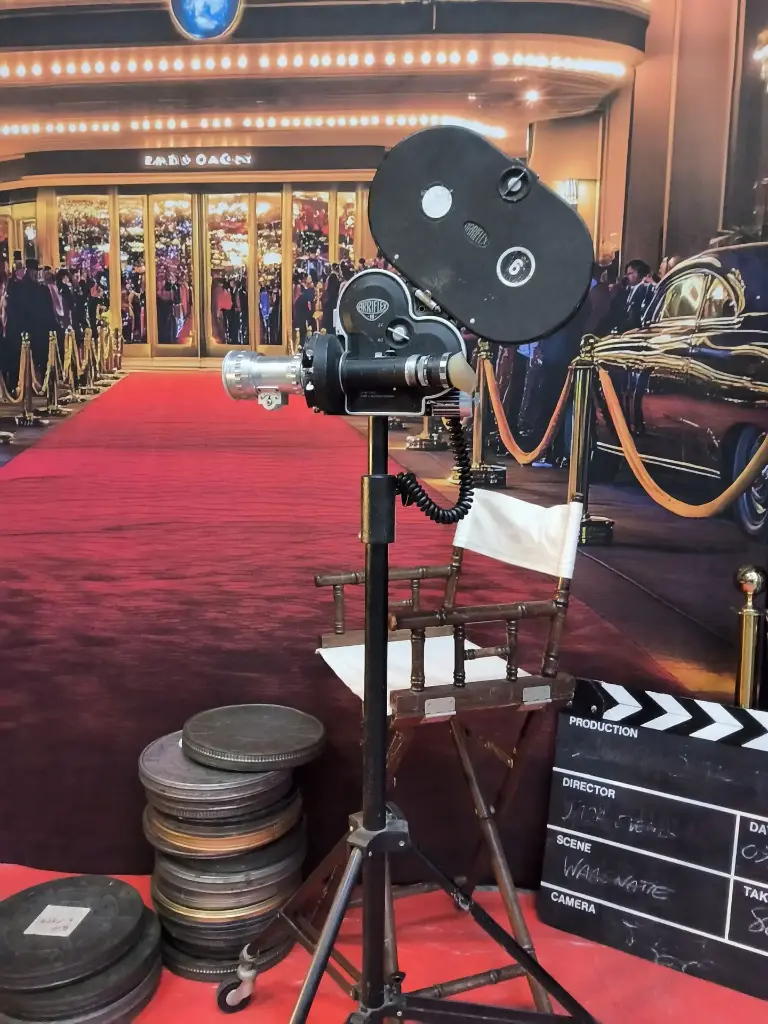 Camera Film "Arriflex 16" on Foot 