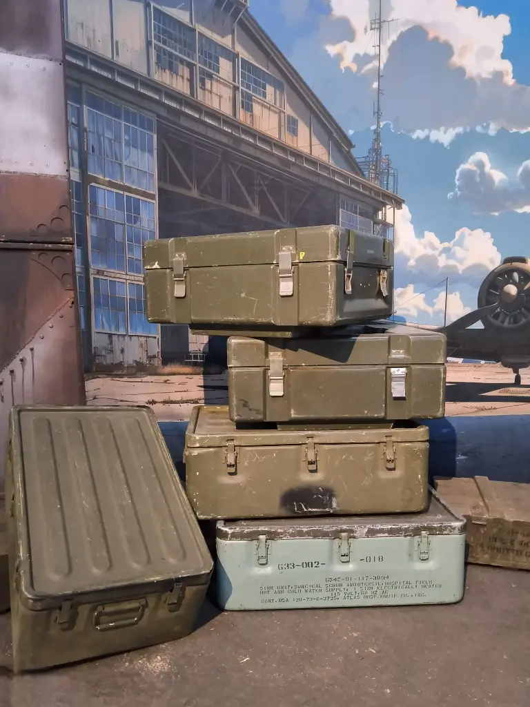 Army Case   Metal or Polyester