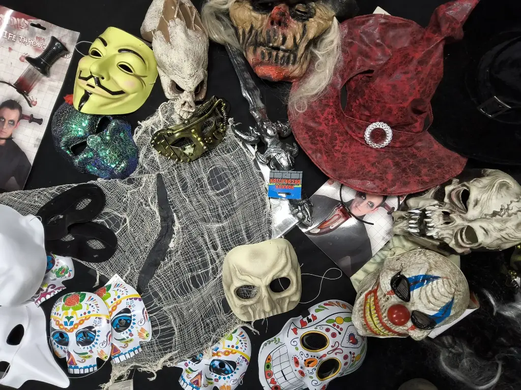 Sale Halloween Event Masquerade Box