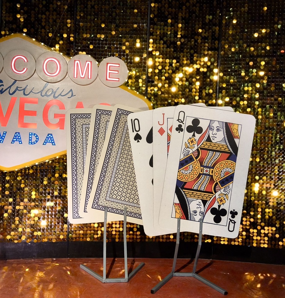 Playing Card  on  Stand