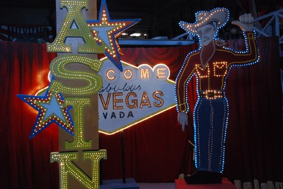 Electrical lighting, Cowboy 220v