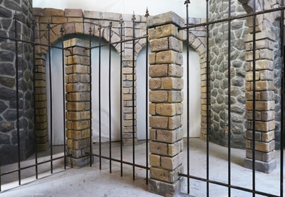 Fence, Iron Pointed a pc.