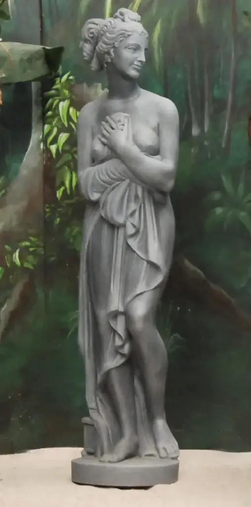 Statue, female, grey