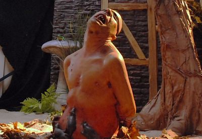 Man in Pit    Eaten by Rats