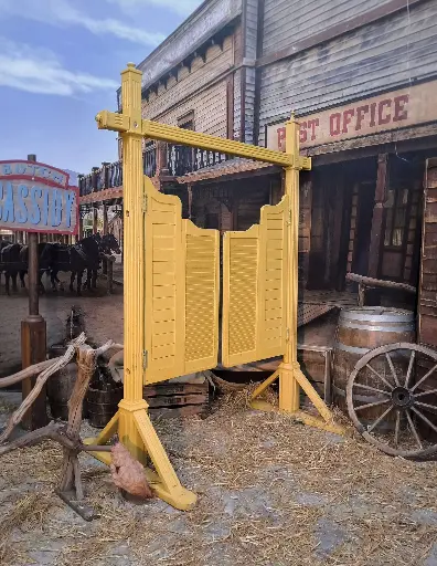Gate   Swing-doors  M   yellow