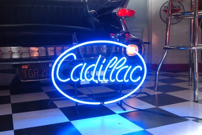 Neon  " Cadillac " 220v