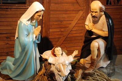 Maria,  Christmas stall