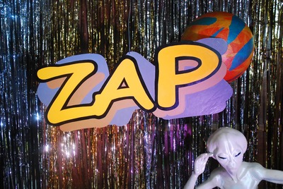 Cartoon Text "" ZAP ""