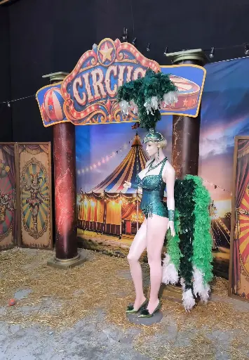 Circus Show Girl