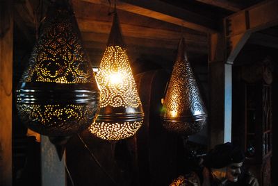 Metallic  Lantern, Large, 220v