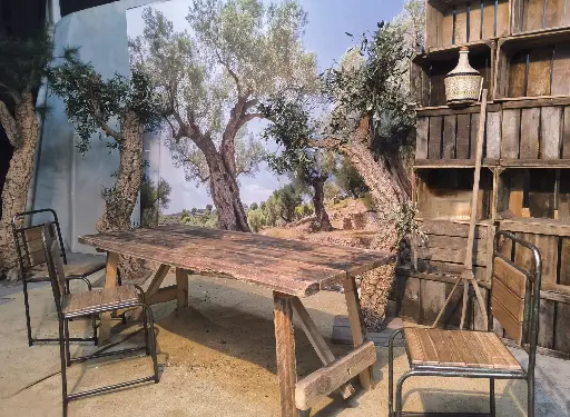 Table  Wooden  Heavy