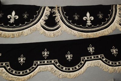 Mourning strip, round/straight..., below 3pc.