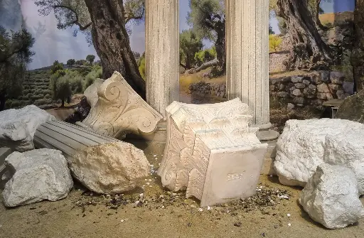 Ionic/Corinthian  Capital   a pc. 