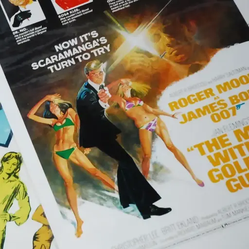Poster 007  "th. mn. wth. th.Golden Gun"