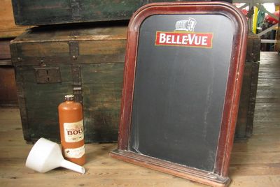 Chalkboard    "Belle-Vue"