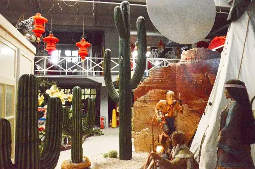 Enormous!!  Cactus  Polyester Statue