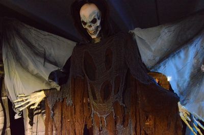 Death, winged  (to be hanged up)