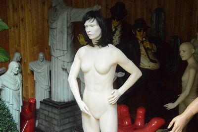 Mannequin female , standing 1