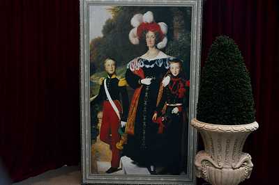 Painted  Portrait  Dame with two princes