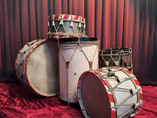 Drum    Fanfare/Circus