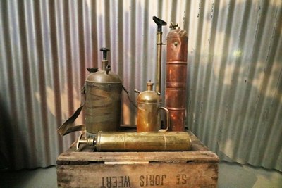 Crate  with  4 Copper Tanks