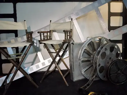 Directors Chair   High   in White  (Stool)