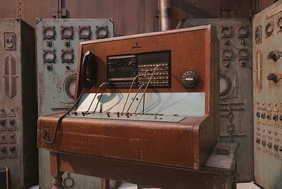 Telephone Switch Board/Call Center