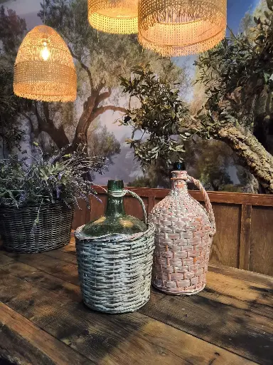 Bottle woven in Basket   Natural 