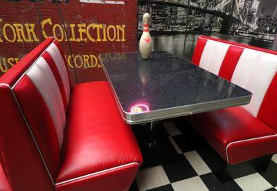 American Diner Table 