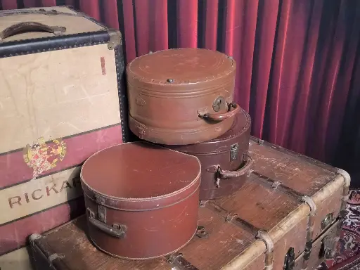 Round  Hat Box