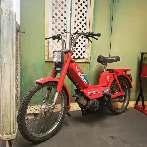 Moped  Scooter  Peugeot 