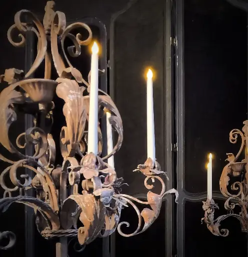 Candle Slender  ( 2 Batteries AAA )