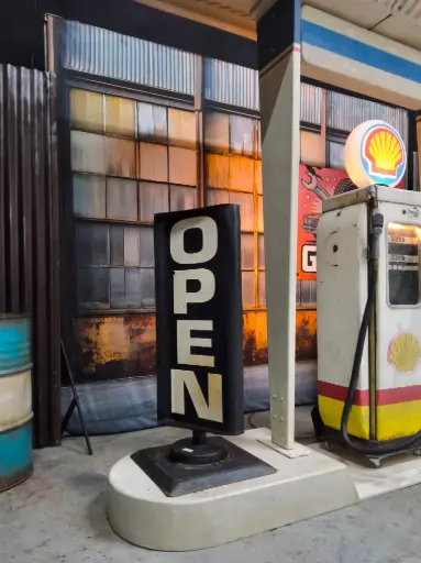 Spinning Open sign
