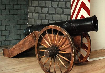 Cannon, Field-