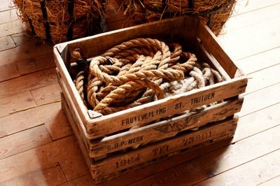 Crate  with  Cords (rope)