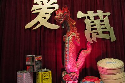 Dragon     Red  Little  Statue