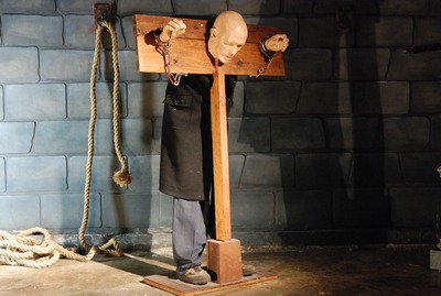 Pillory, Male